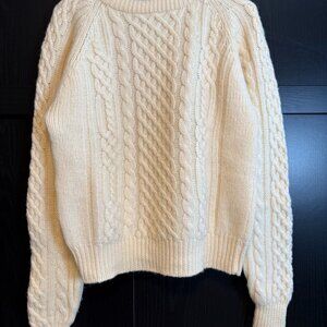 Northern Isles Virgin Wool Cable Knit Fisherman Sweater Medium Long Sleeves Cozy